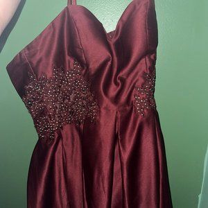 Blondie Nites Burgundy Strapless Dress w/ Pockets Size 13